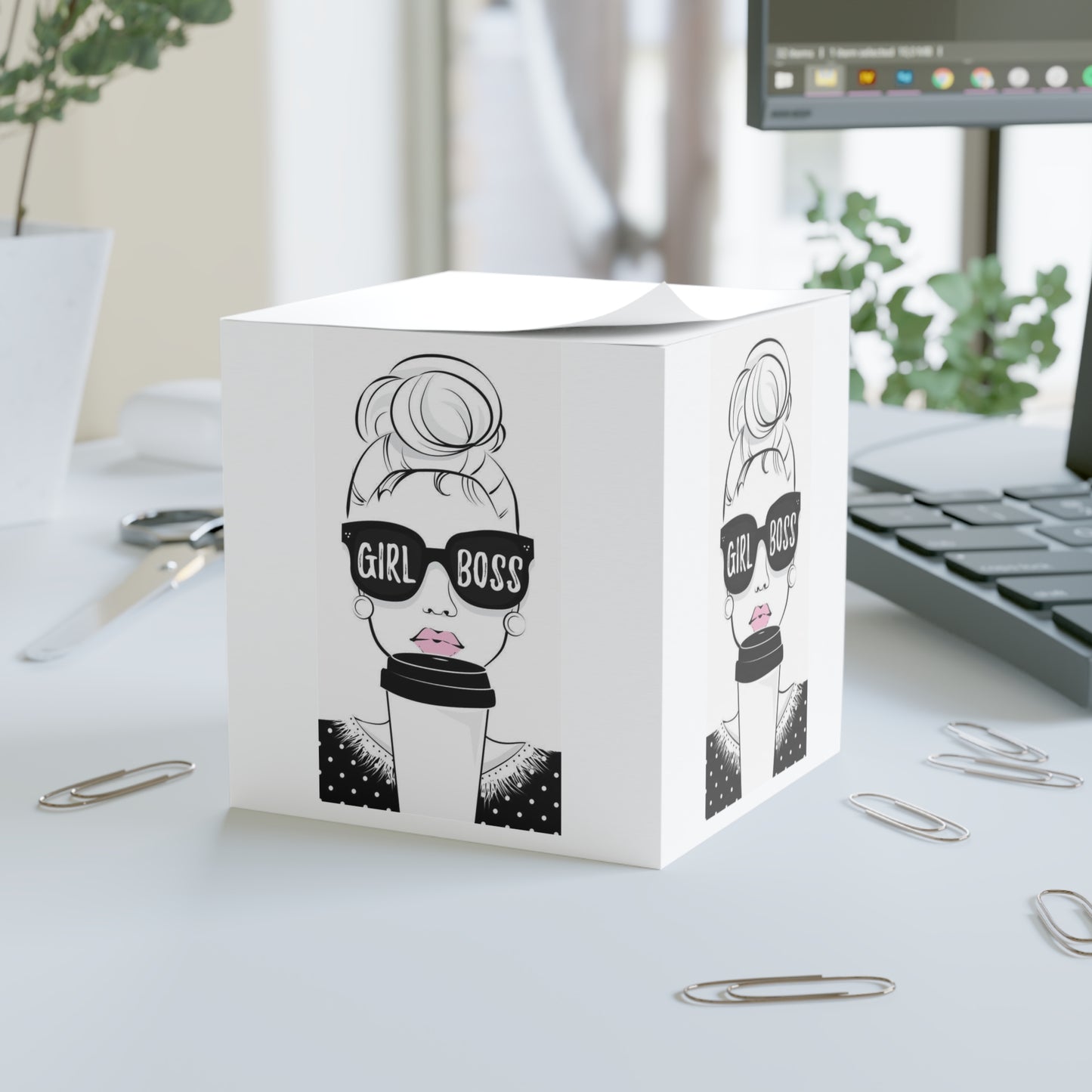 Girl Boss Note Cube